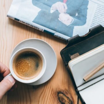 오늘의 주요 뉴스 – 실업보험 청구 팬데믹 이후 최저치, 가상화폐시장 안정 찾는 중, 원자재 소폭 하락